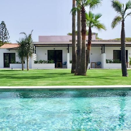 Alojamiento Rural Finca Azucena Suite كونيل ذي لا فرونتيرا المظهر الخارجي الصورة